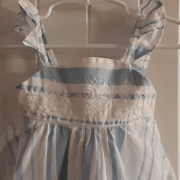 TOMMY BAHAMA 6 - 9 most Blue and White Lace & Embroidered Dresd - Picture 8 of 11